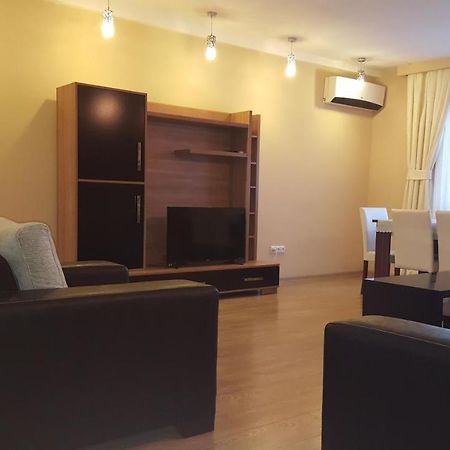 Apartment Rustaveli 1 Tbilisi Zewnętrze zdjęcie