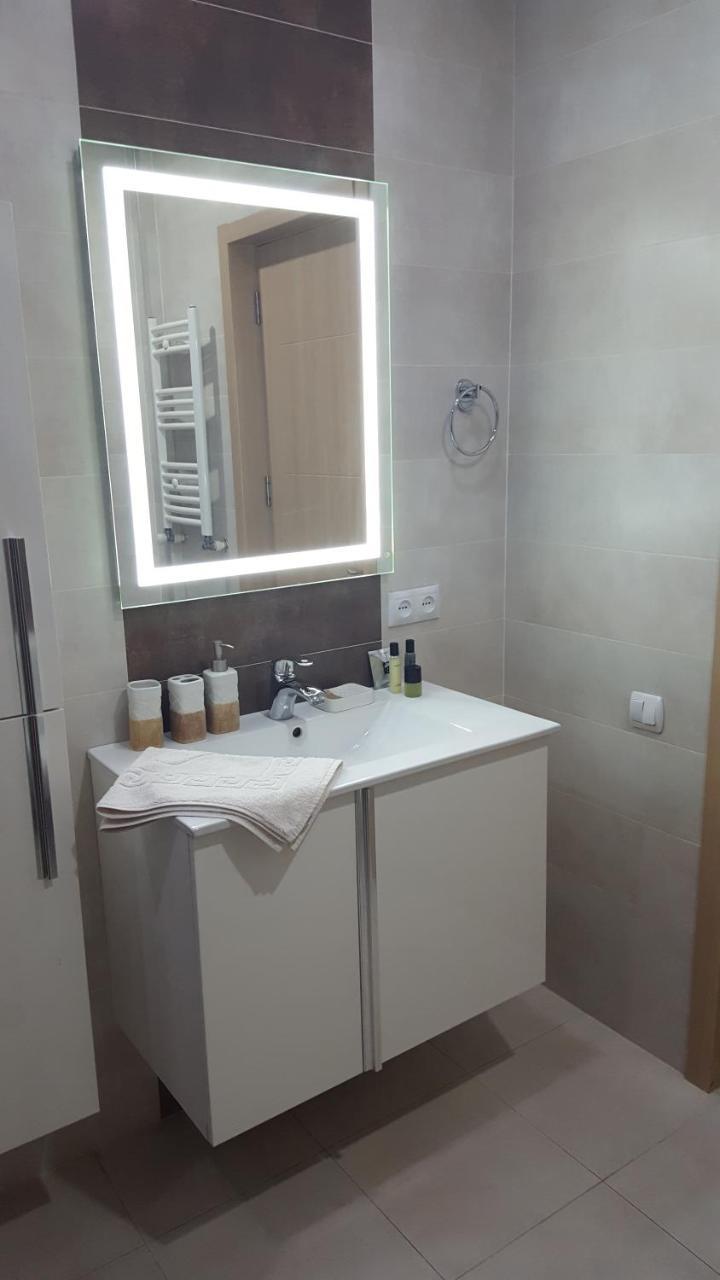 Apartment Rustaveli 1 Tbilisi Zewnętrze zdjęcie